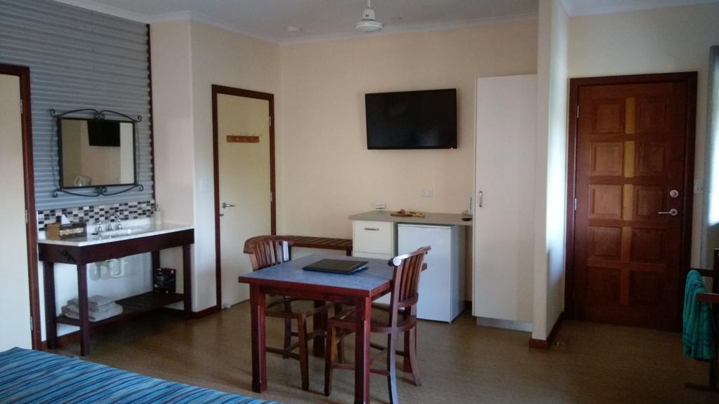 The Courthouse Bed & Breakfast Broome Dış mekan fotoğraf